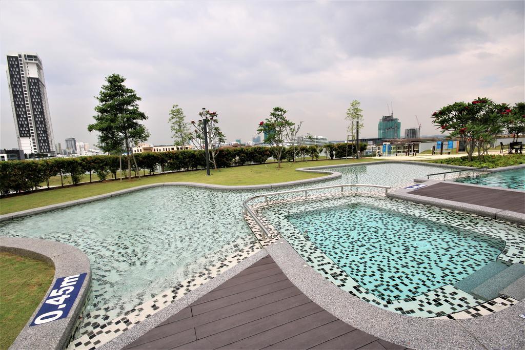 Hyve Soho Suites Cyberjaya Eksteriør bilde